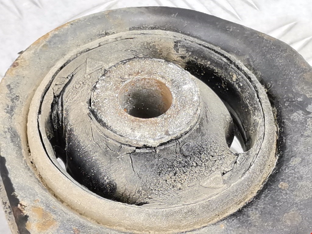 Рычаг передний левый SKODA Octavia A4 1U- 1997-2010