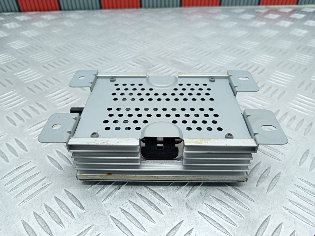 Усилитель акустической системы JEEP Patriot 2007-2017