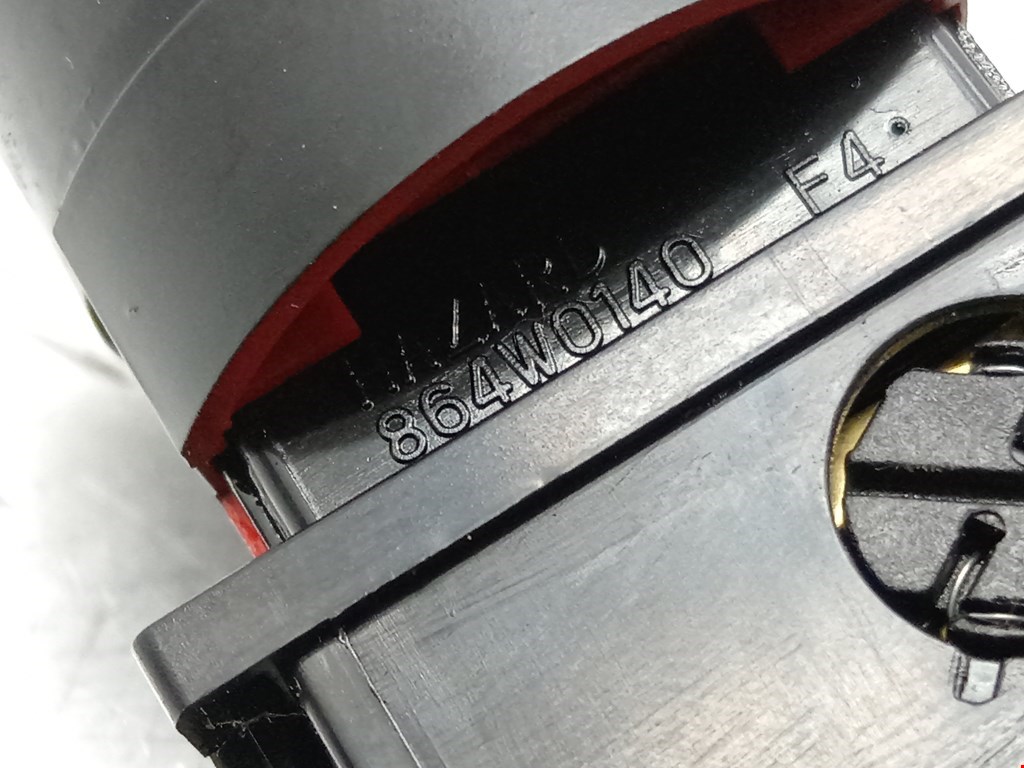 Кнопка аварийной сигнализации (аварийки) KIA Sorento 2002-2009