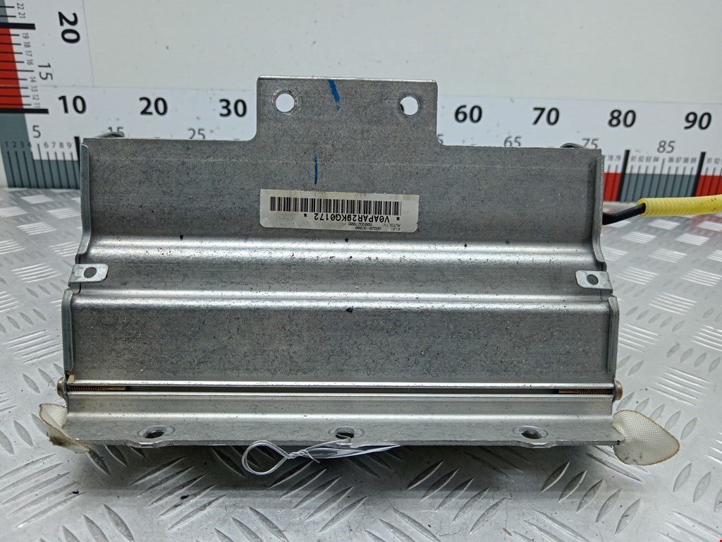 Подушка безопасности пассажирская (в торпедо) KIA Sorento 2002-2009