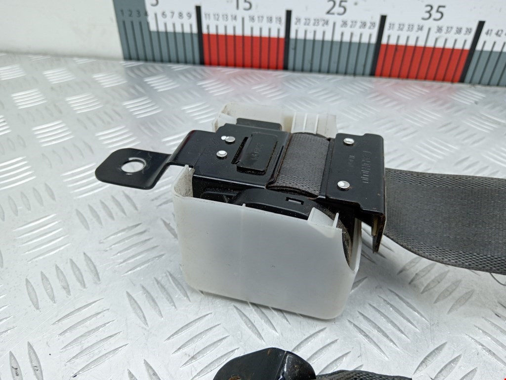 Ремень безопасности передний правый MITSUBISHI L200 K6,K7 1996-2006