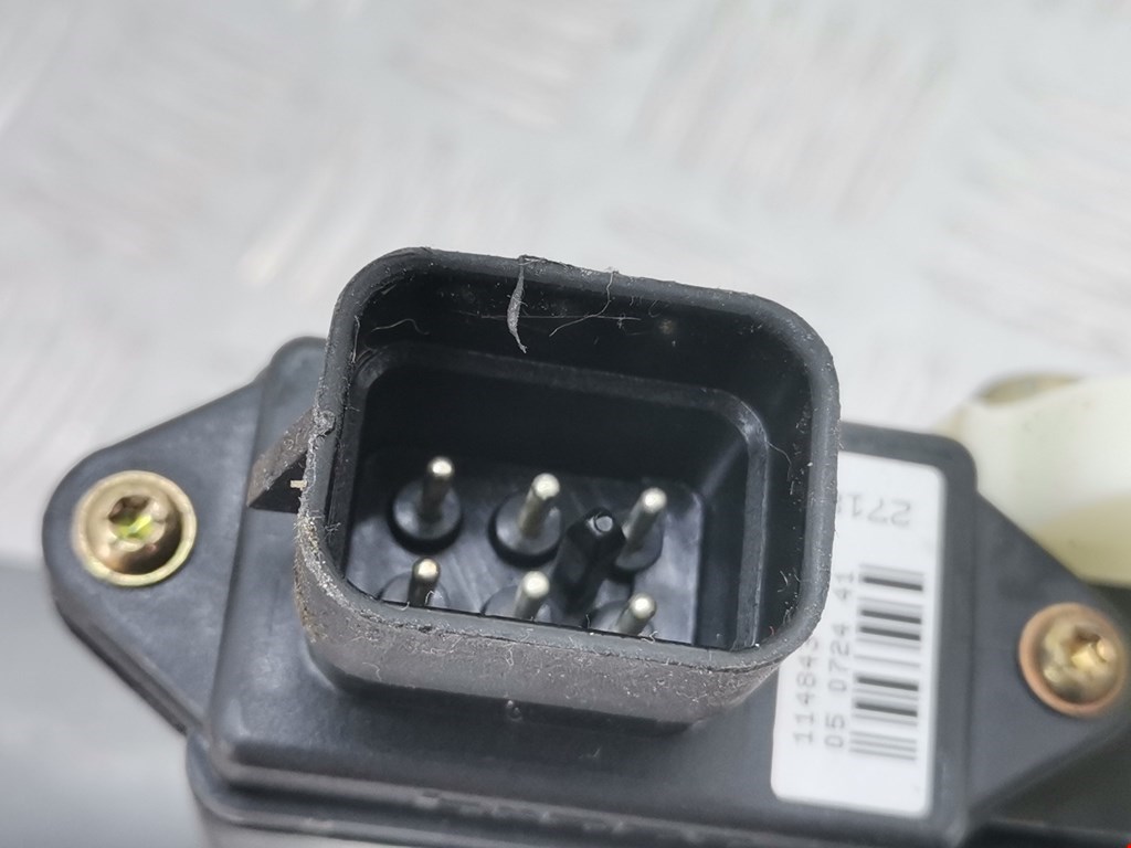 Стеклоподъемник задний правый MITSUBISHI Carisma 1995-1999