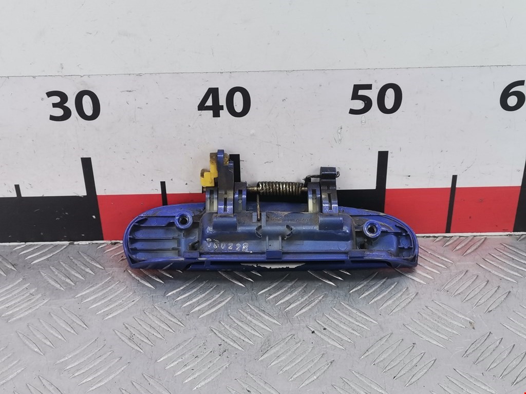 Ручка двери задней наружная левая KIA Picanto 2004-2011