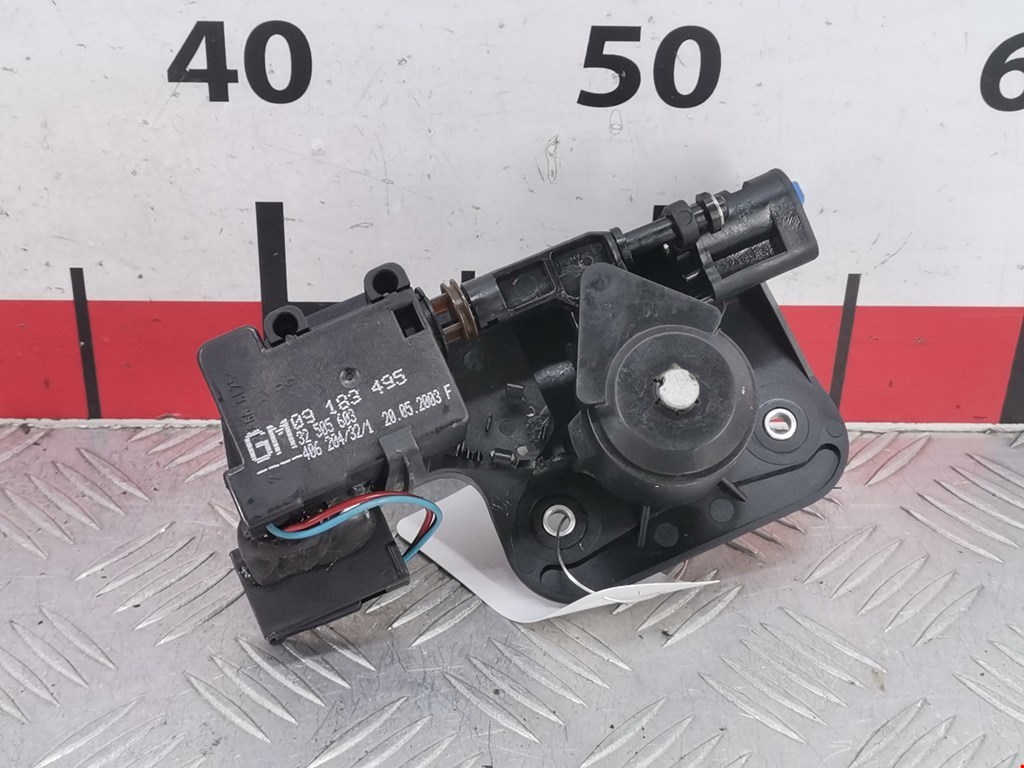 Ручка двери багажника наружная OPEL Meriva A 2003-2010