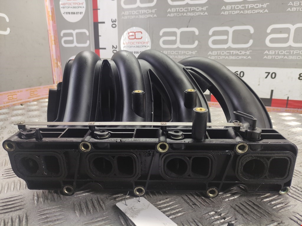 Коллектор впускной MERCEDES-BENZ C-Class C-klasse W203 2000-2007