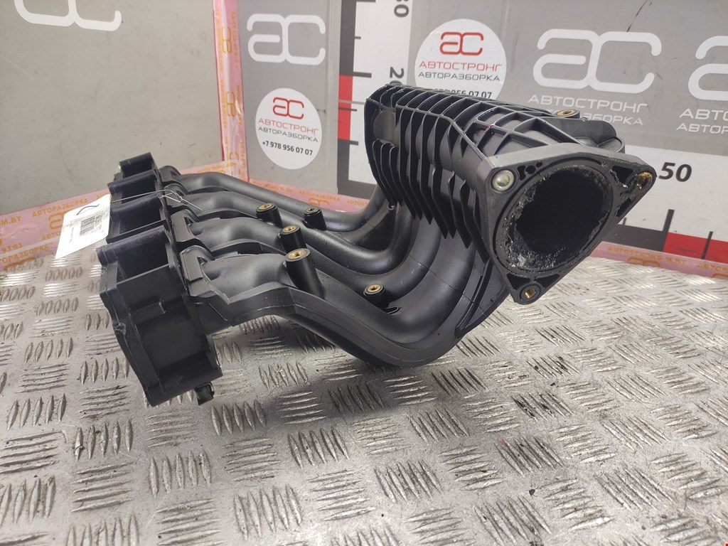 Коллектор впускной MERCEDES-BENZ C-Class C-klasse W203 2000-2007