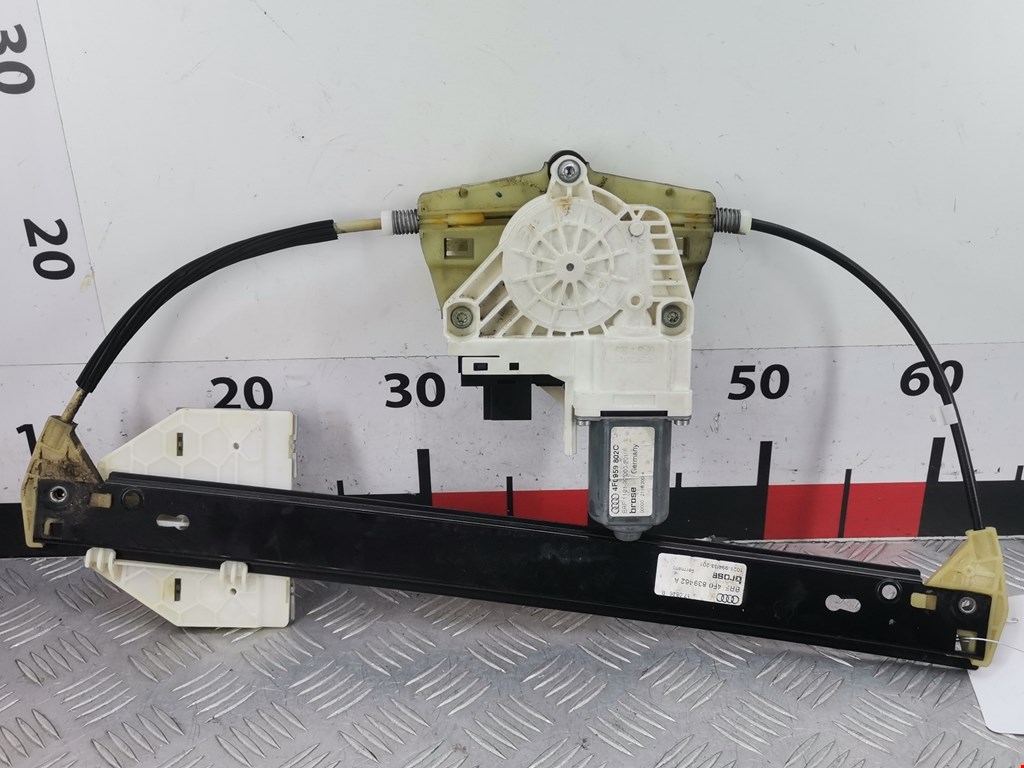 Стеклоподъемник задний правый AUDI A6 C6 2004-2010