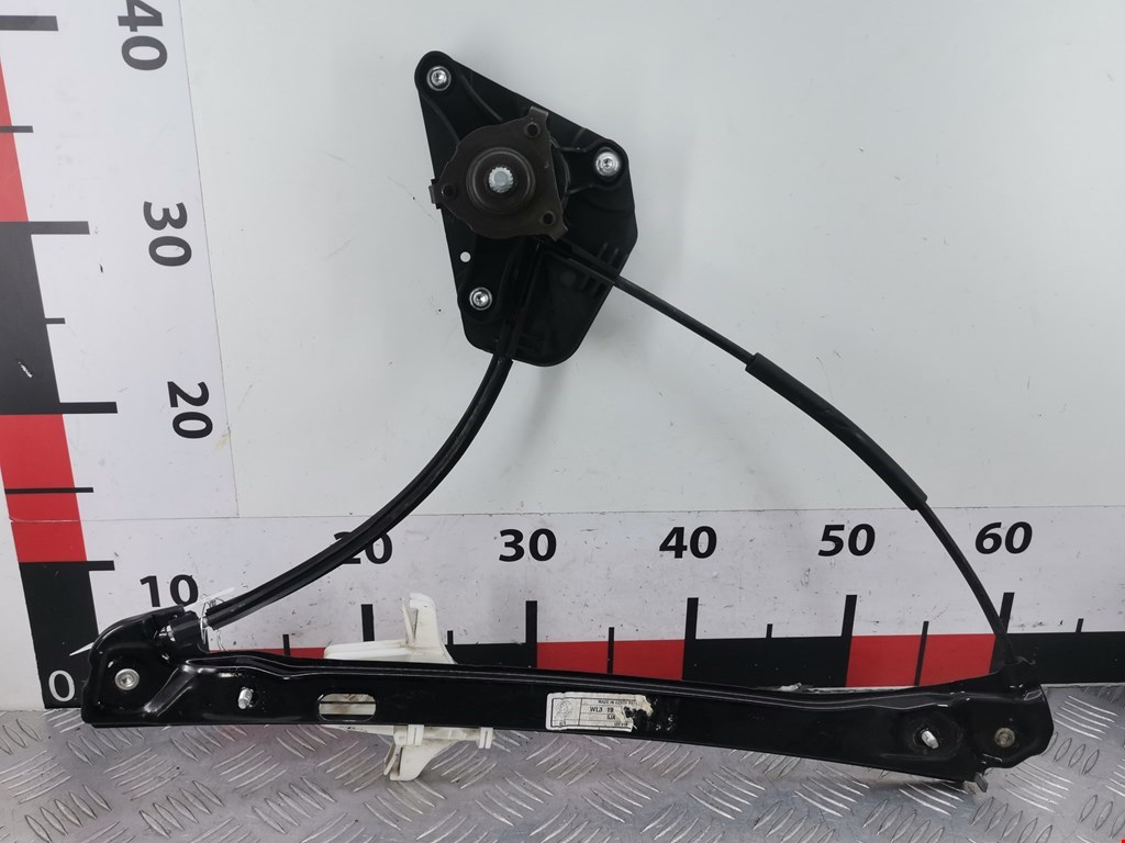 Стеклоподъемник задний левый SKODA Rapid 2012-2020