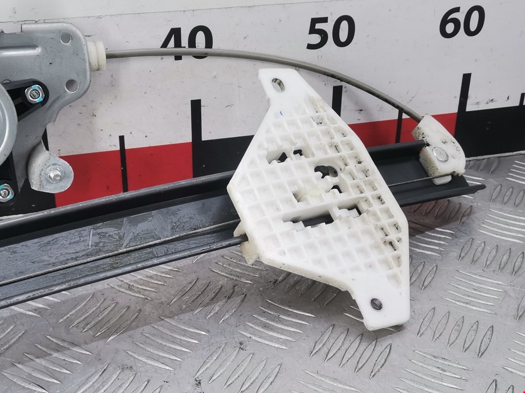 Стеклоподъемник задний правый OPEL Antara 2006-2015