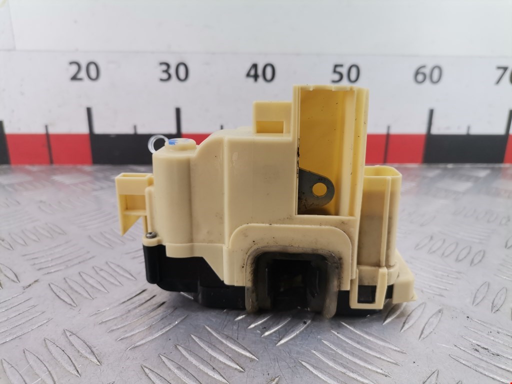 Замок двери передней правой FIAT Panda 2011-н.в.