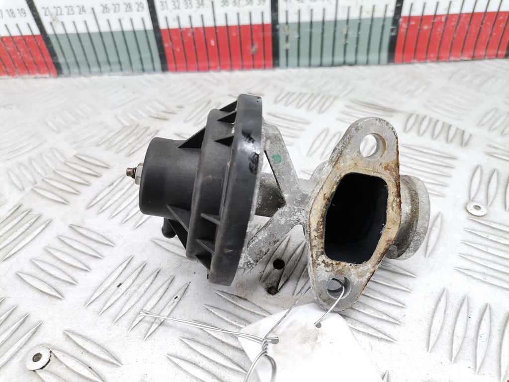 Клапан ЕГР EGR Volkswagen Caddy 3 (2004-2015)