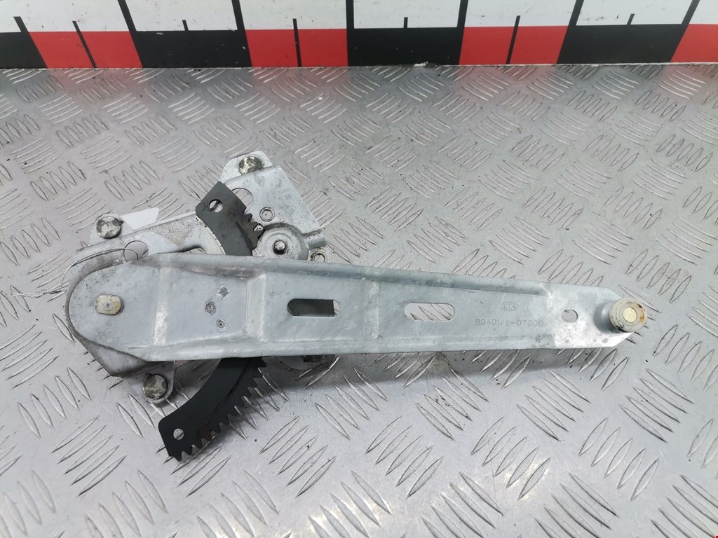 Стеклоподъемник задний левый KIA Picanto 2004-2011