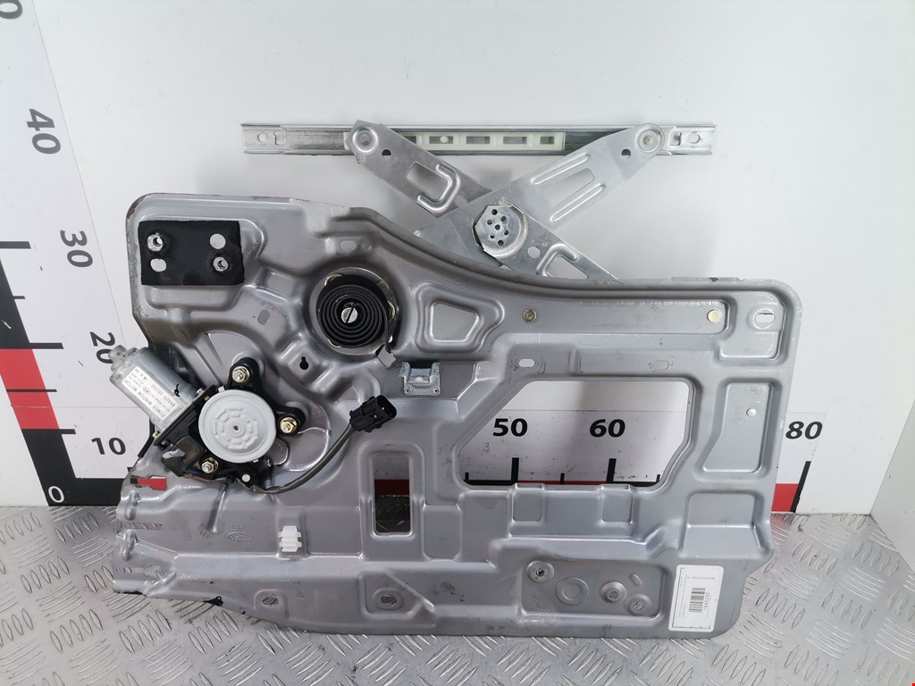 Стеклоподъемник задний правый HYUNDAI Santa Fe SM/ Classic 2000-2012