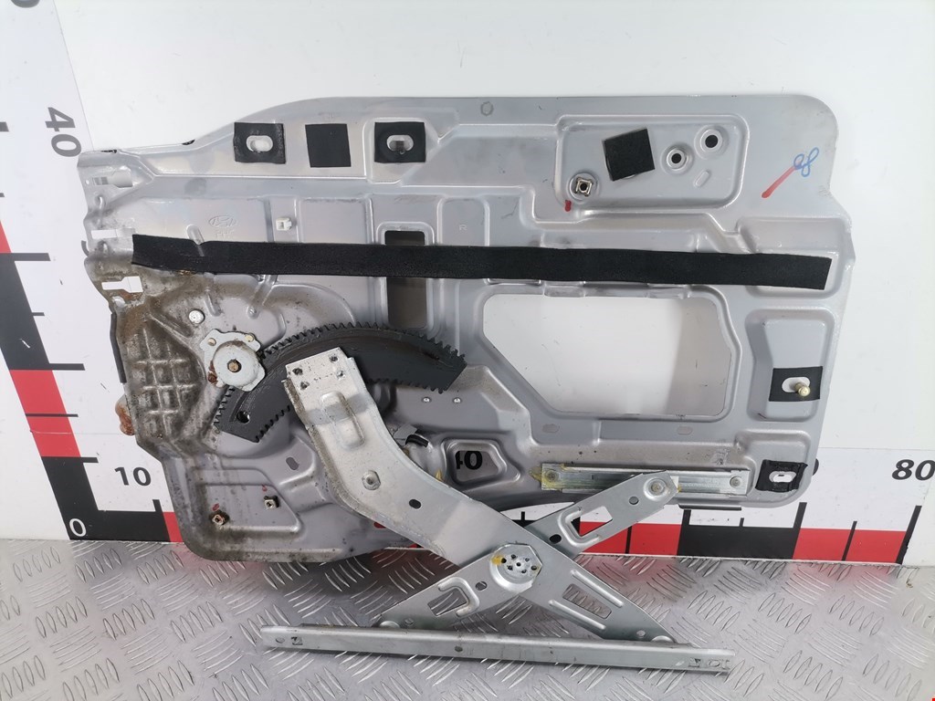 Стеклоподъемник задний правый HYUNDAI Santa Fe SM/ Classic 2000-2012