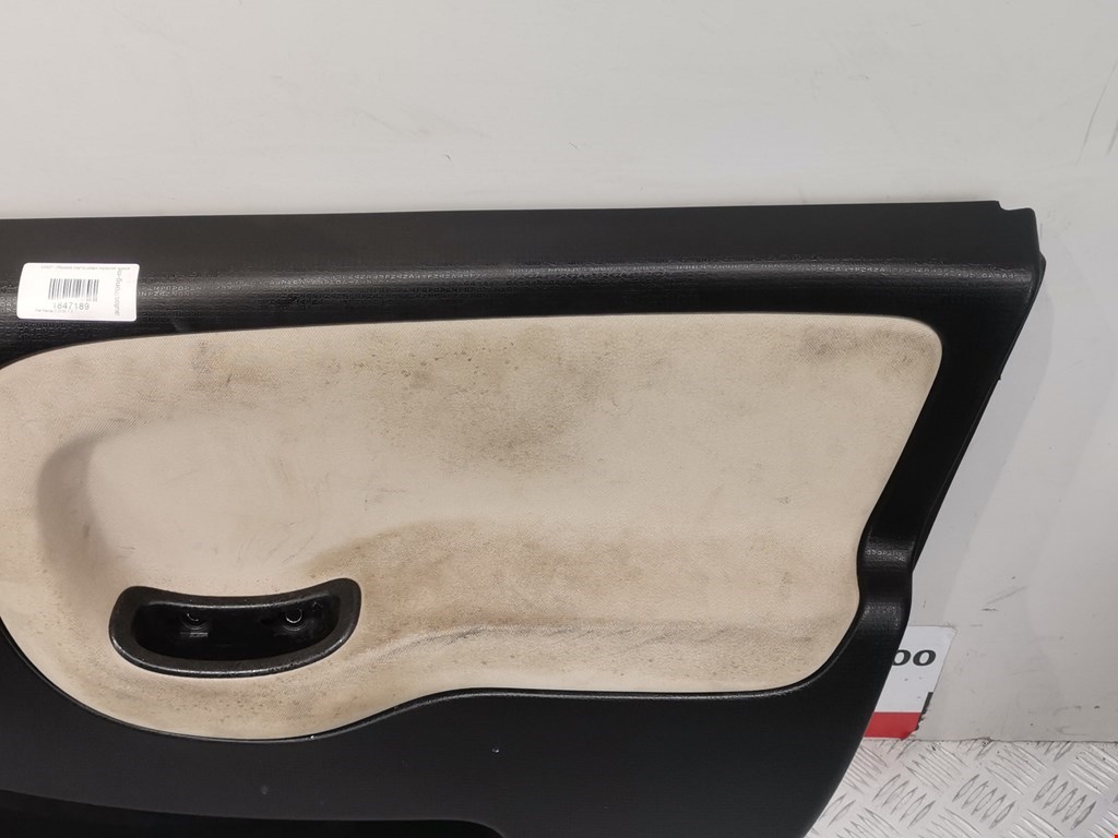 Обшивка двери передняя правая FIAT Panda 2011-н.в.