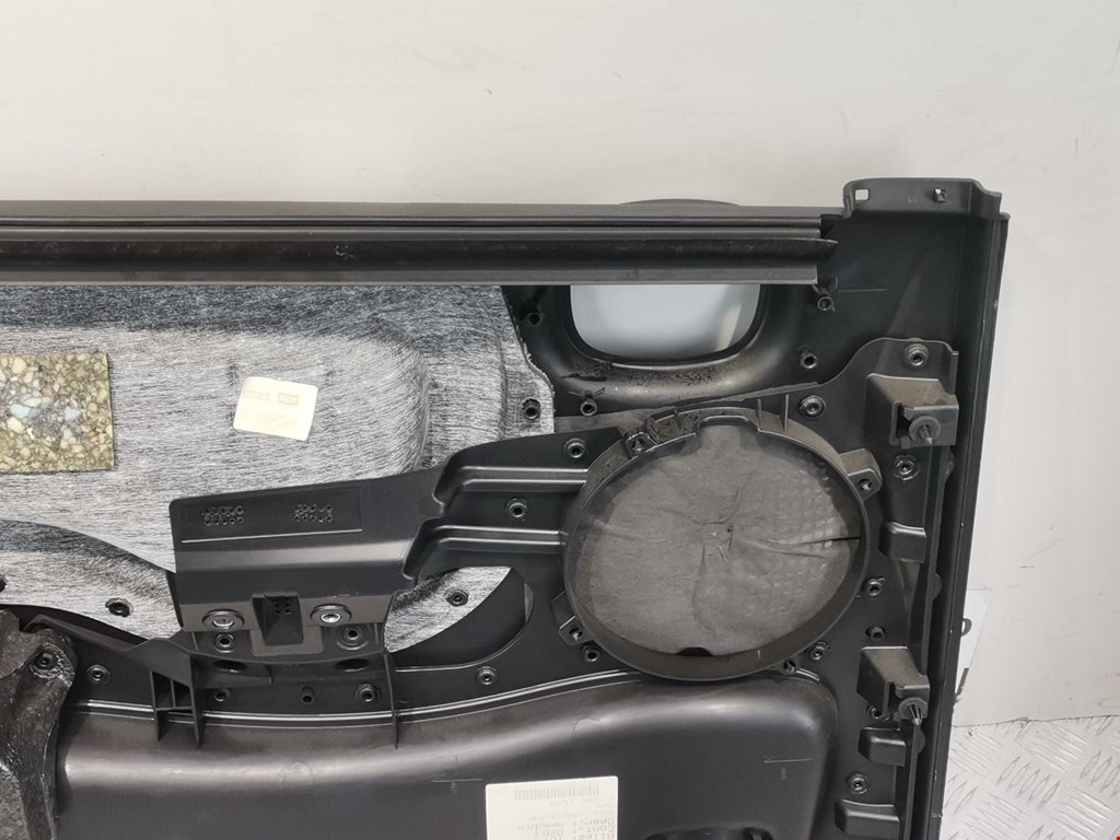 Обшивка двери передняя правая FIAT Panda 2011-н.в.