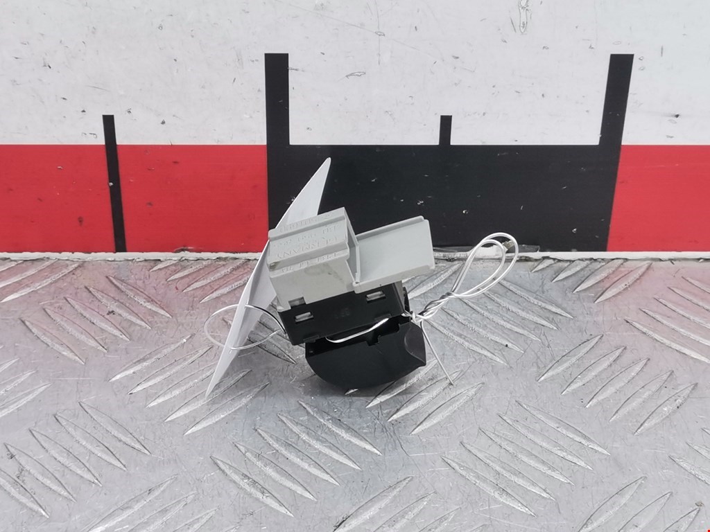 Кнопка стеклоподъемника AUDI A3 8L 1996-2003