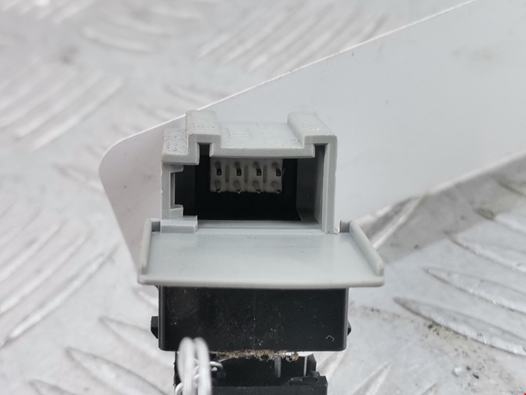 Кнопка стеклоподъемника AUDI A3 8L 1996-2003