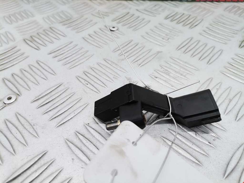 Датчик коленвала Skoda Rapid (2012-2020)