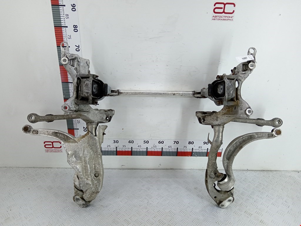 Балка передняя подрамник Audi A5 8T (2007-2016)