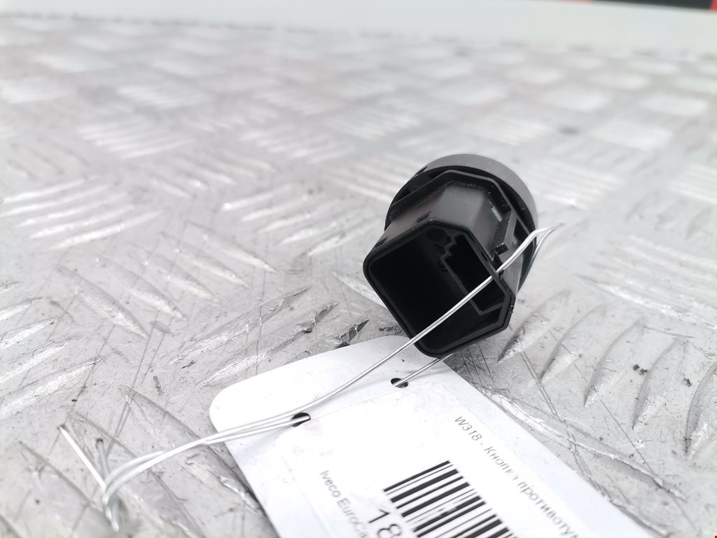 Кнопка включения противотуманных фар IVECO EuroCargo II 2003-2008