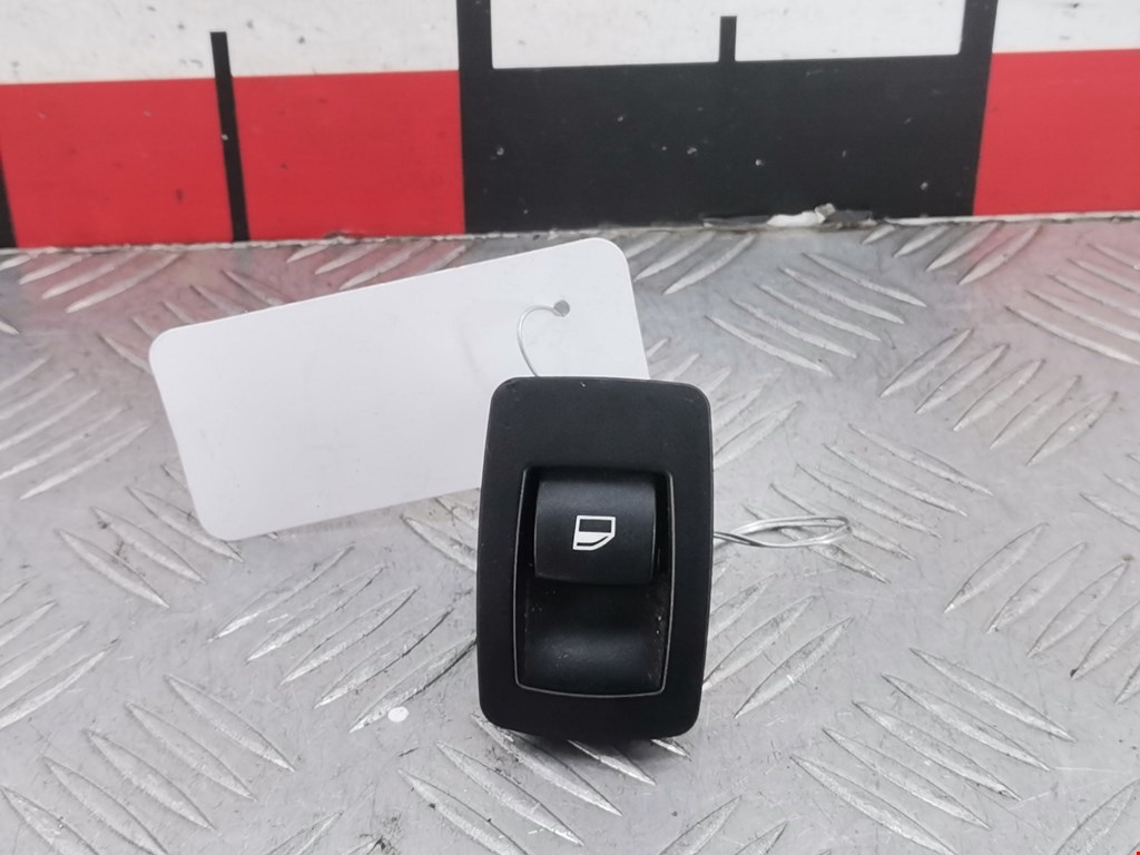 Кнопка стеклоподъемника BMW 3er E90/E91 2005-2012