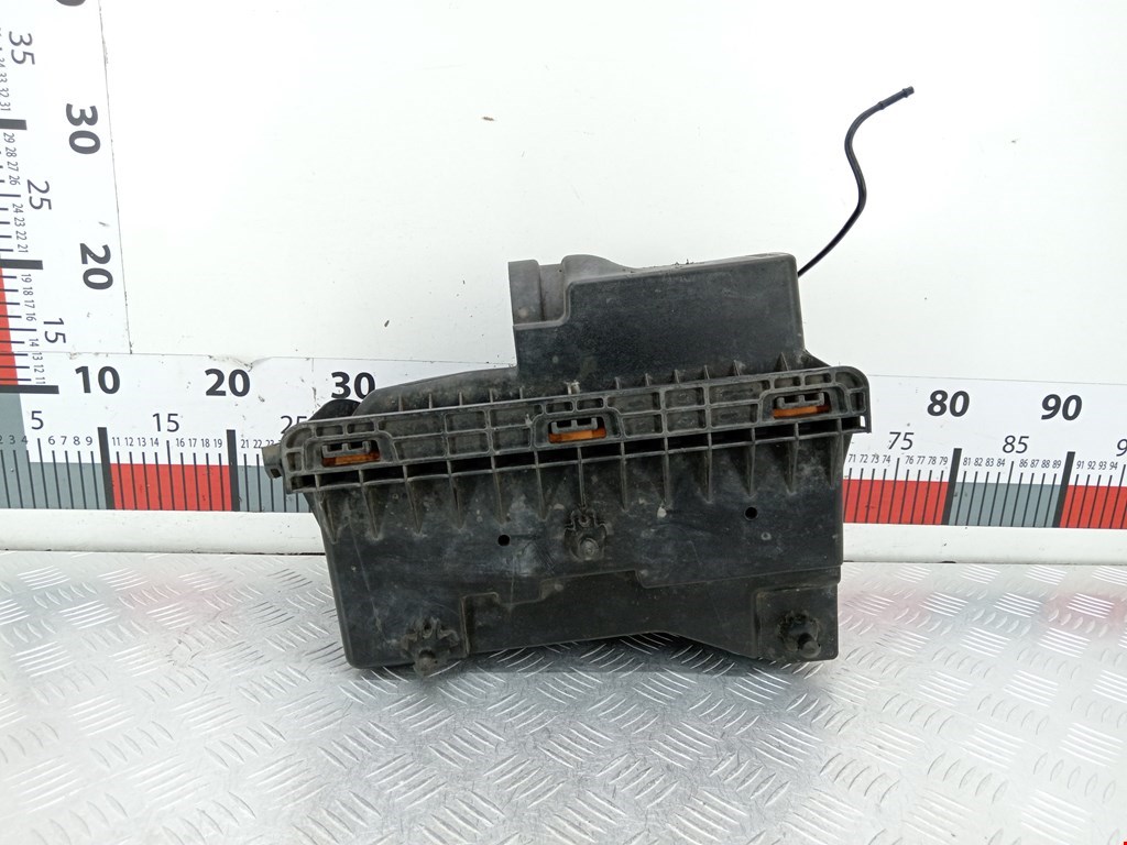 Корпус воздушного фильтра JEEP Patriot 2007-2017