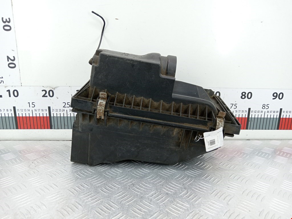 Корпус воздушного фильтра JEEP Patriot 2007-2017