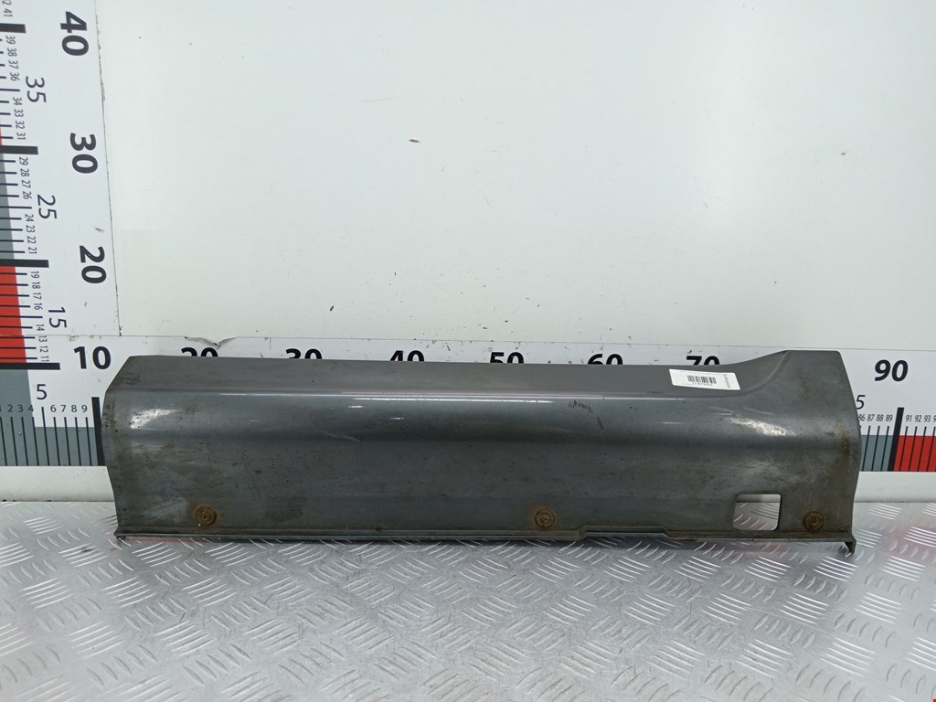 Накладка декоративная на порог левая Kia Sorento 1 (BL) (2002-2011)