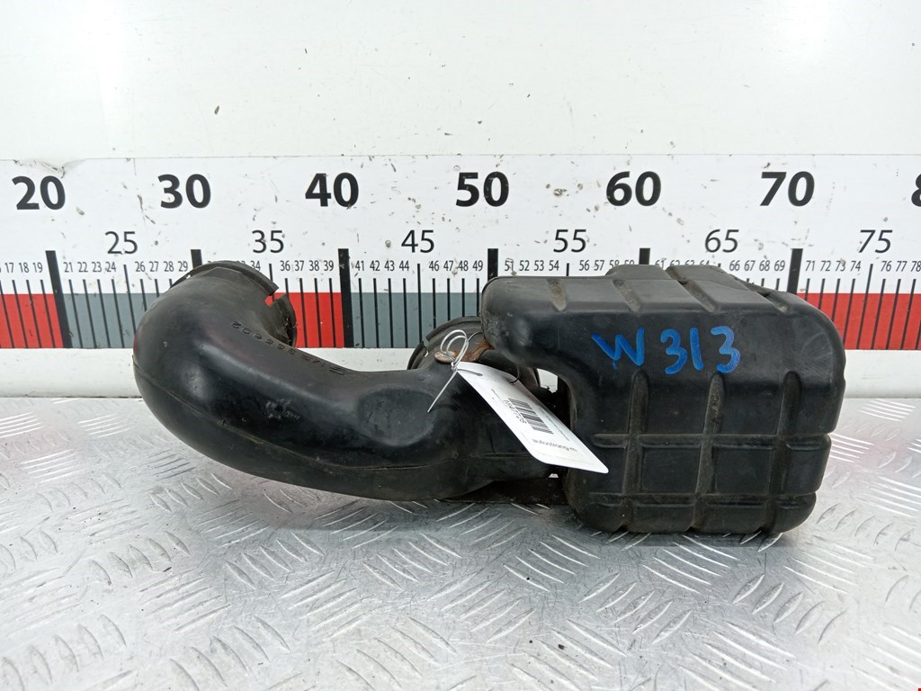 Корпус воздушного фильтра MITSUBISHI L200 K6,K7 1996-2006