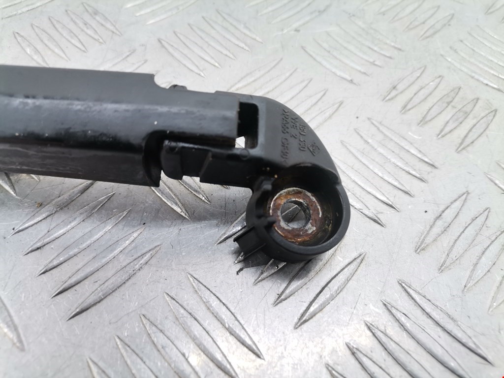 Поводок дворника задний (заднего) AUDI A4 B6 2001-2005