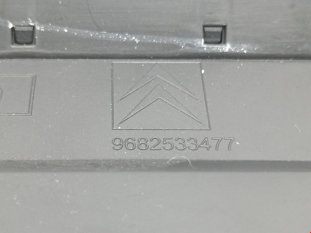 Дефлектор воздушный CITROEN C5 II 2007-2017