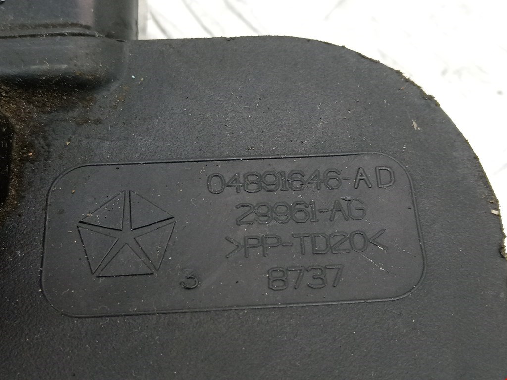 Корпус воздушного фильтра JEEP Patriot 2007-2017