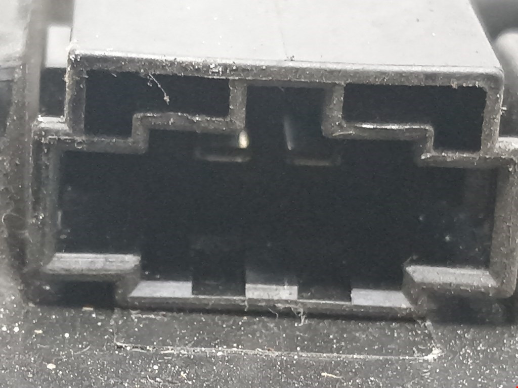 Сабвуфер AUDI A4 B7 2004-2007