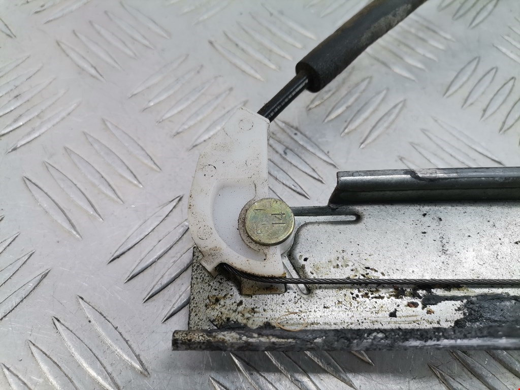 Стеклоподъемник передний правый NISSAN Navara II D22 1997-2004