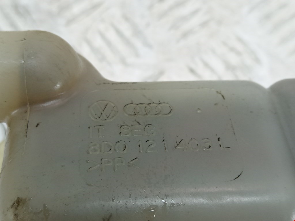 Бачок расширительный VOLKSWAGEN Passat B5 1997-2005