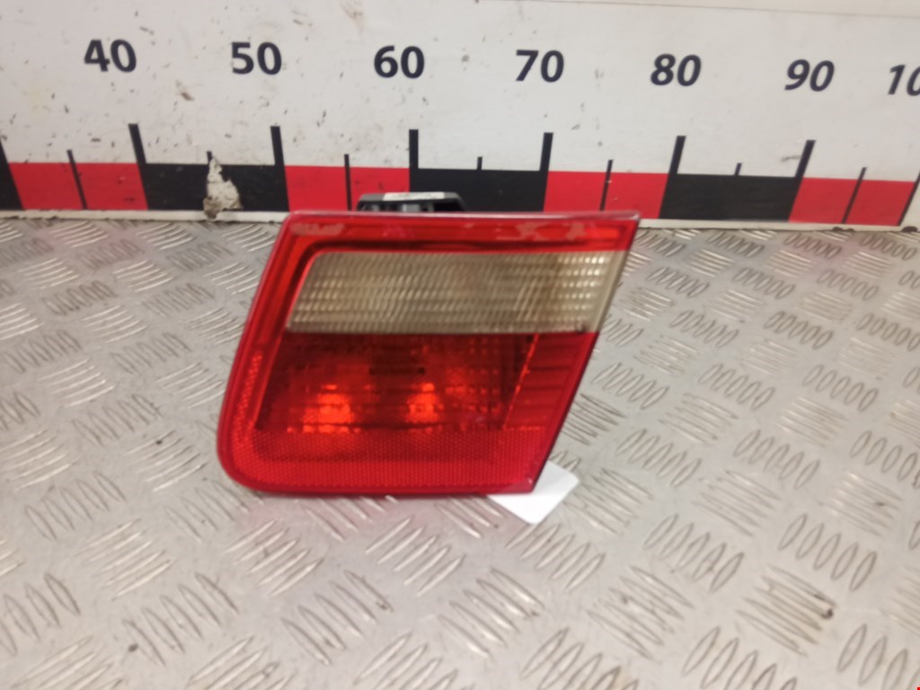 Фонарь задний внутренний правый BMW 3er E46 1998-2006