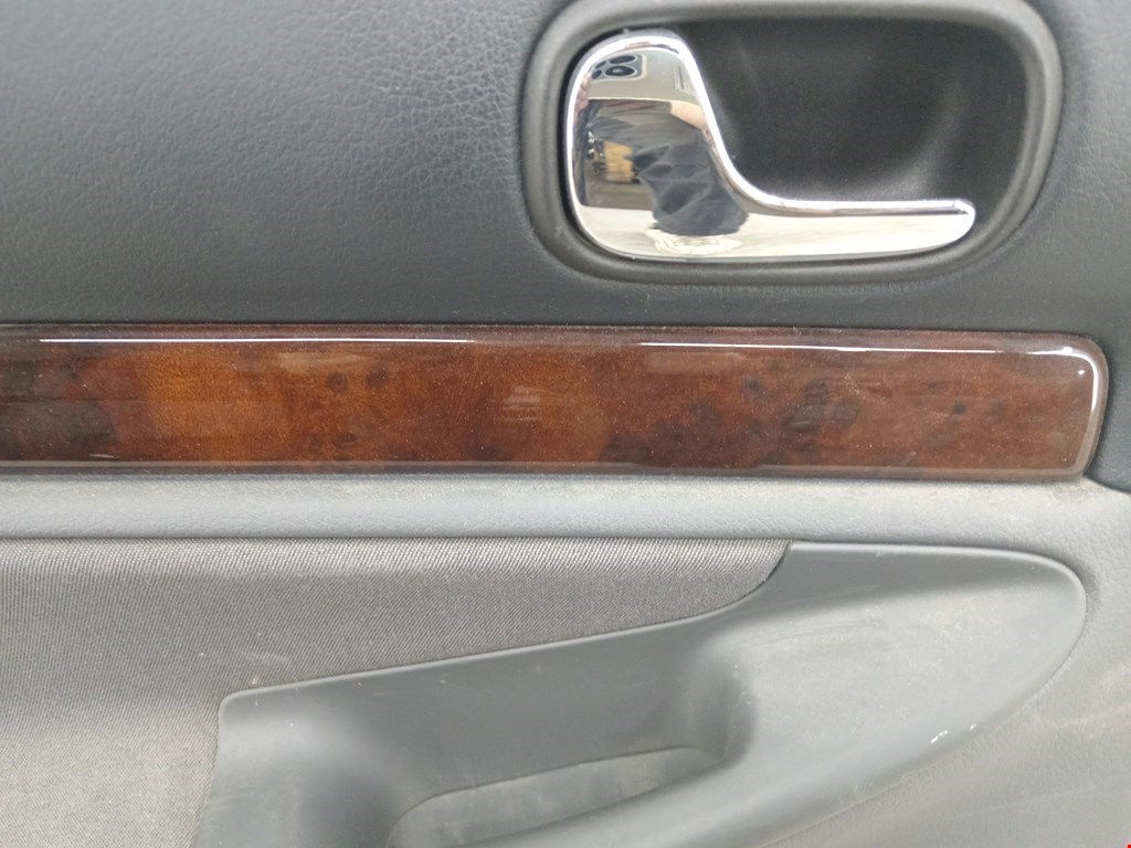 Обшивка двери задняя левая AUDI A4 B5 1995-2001