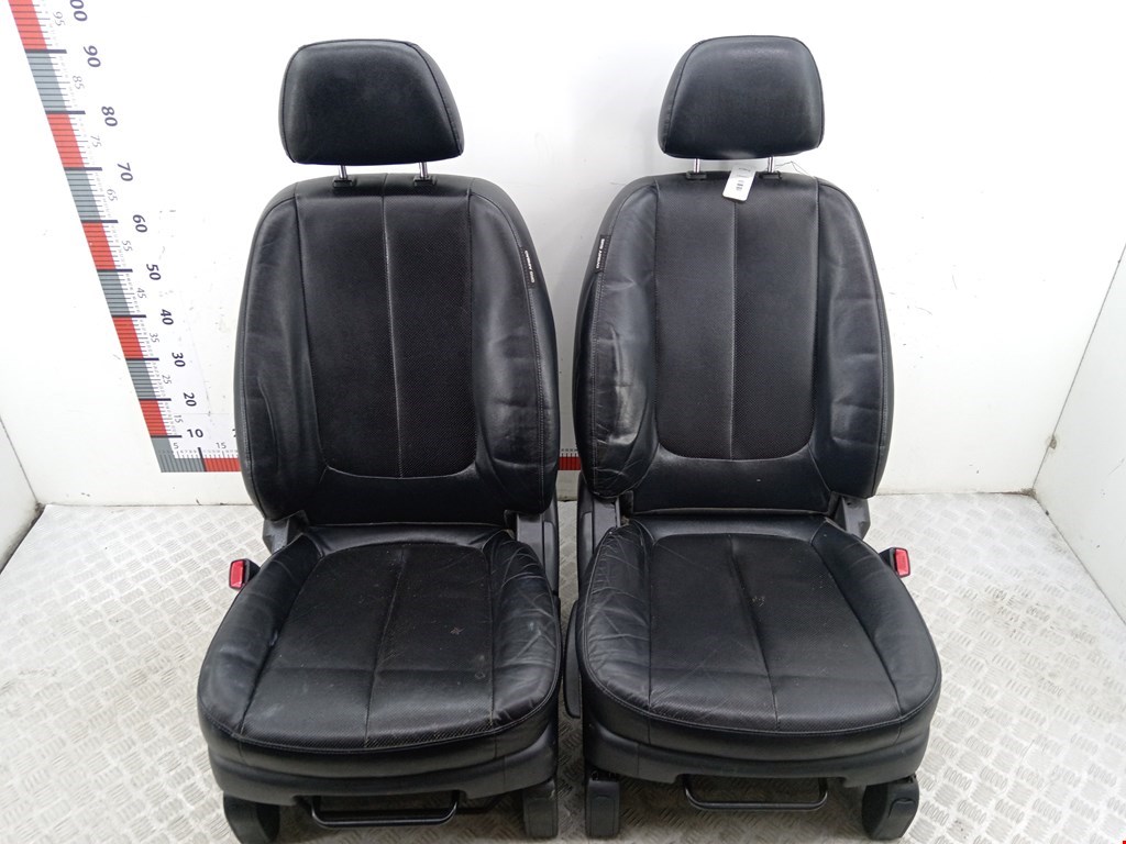 Комплект (К-кт) сидений KIA Carens 2006-2012