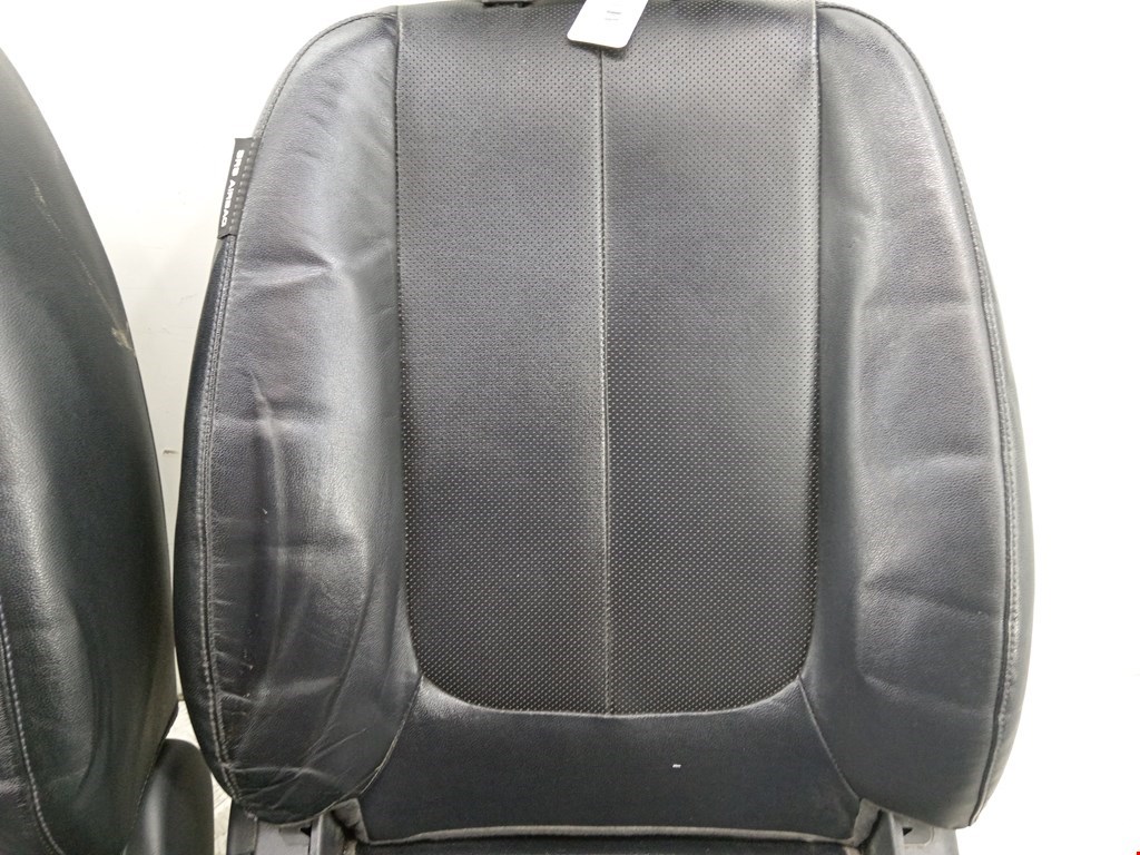 Комплект (К-кт) сидений KIA Carens 2006-2012