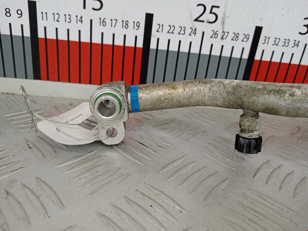 Трубка кондиционера KIA Sorento 2002-2009