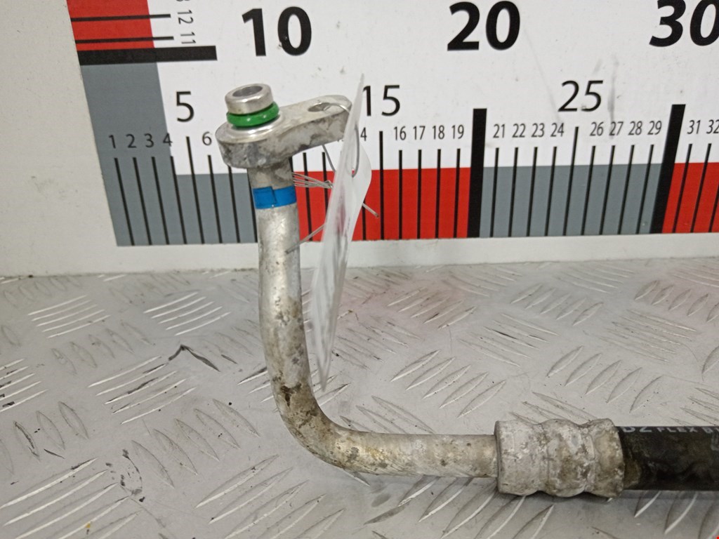 Трубка кондиционера KIA Sorento 2002-2009