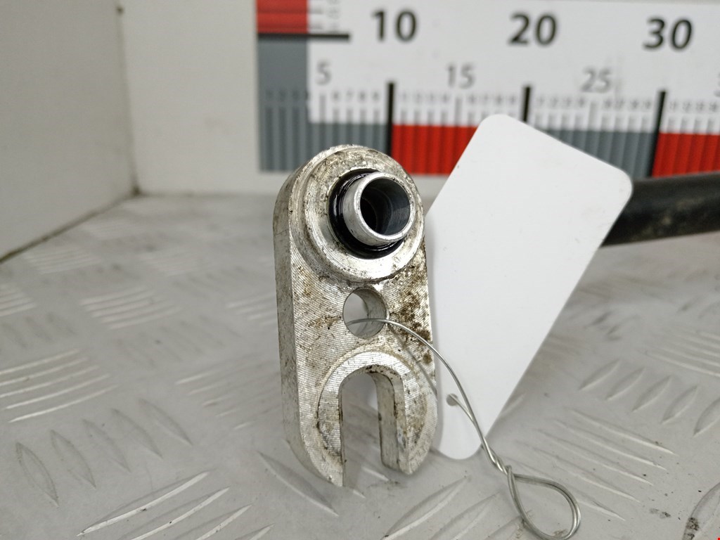 Трубка кондиционера MITSUBISHI L200 K6,K7 1996-2006