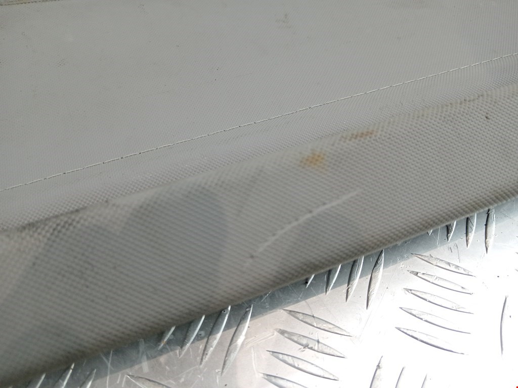 Шторка багажника (полка) KIA Sorento 2002-2009