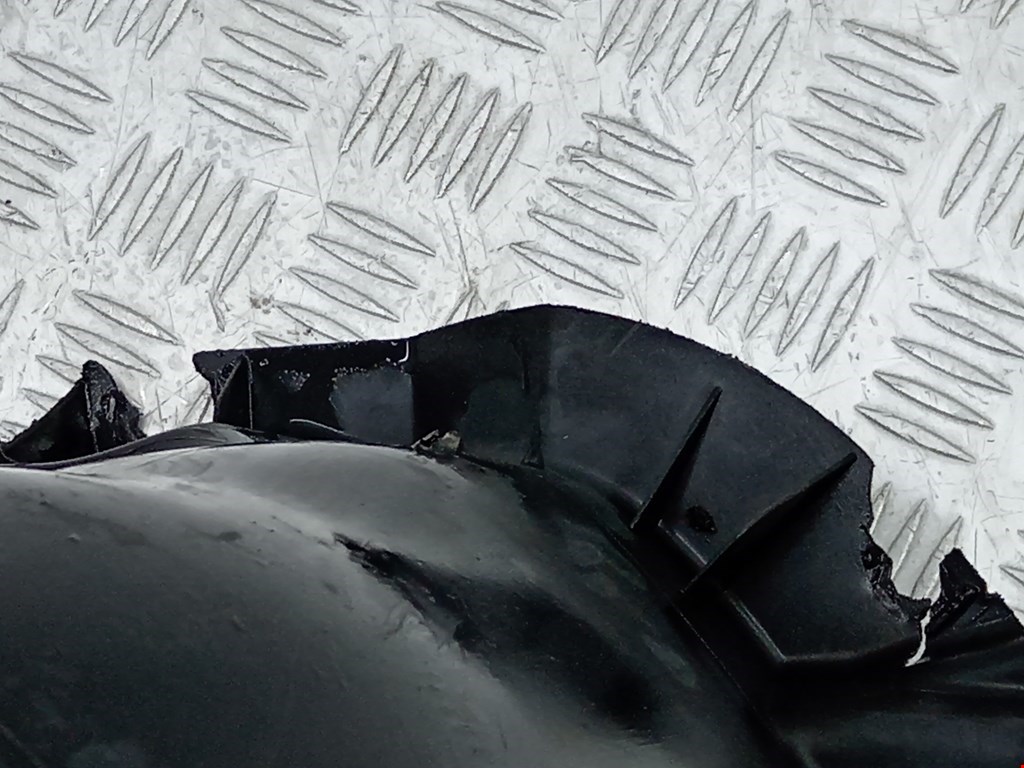 Локер (подкрылок) передний правый PEUGEOT 308 2007-2015