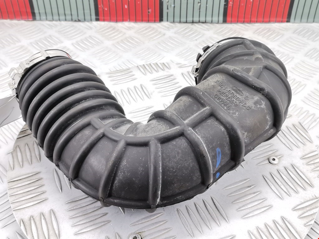 Патрубок воздушного фильтра FORD Fiesta 2001-2008