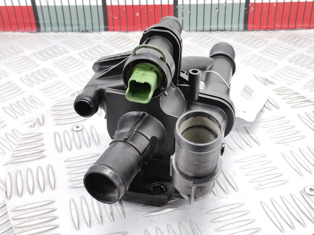 Корпус термостата VOLVO V70 III 2007-2016