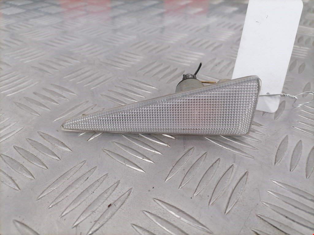 Повторитель на крыло RENAULT Scenic II 2003-2010