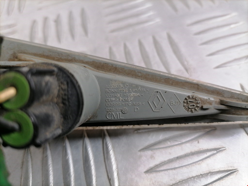 Повторитель на крыло RENAULT Scenic II 2003-2010