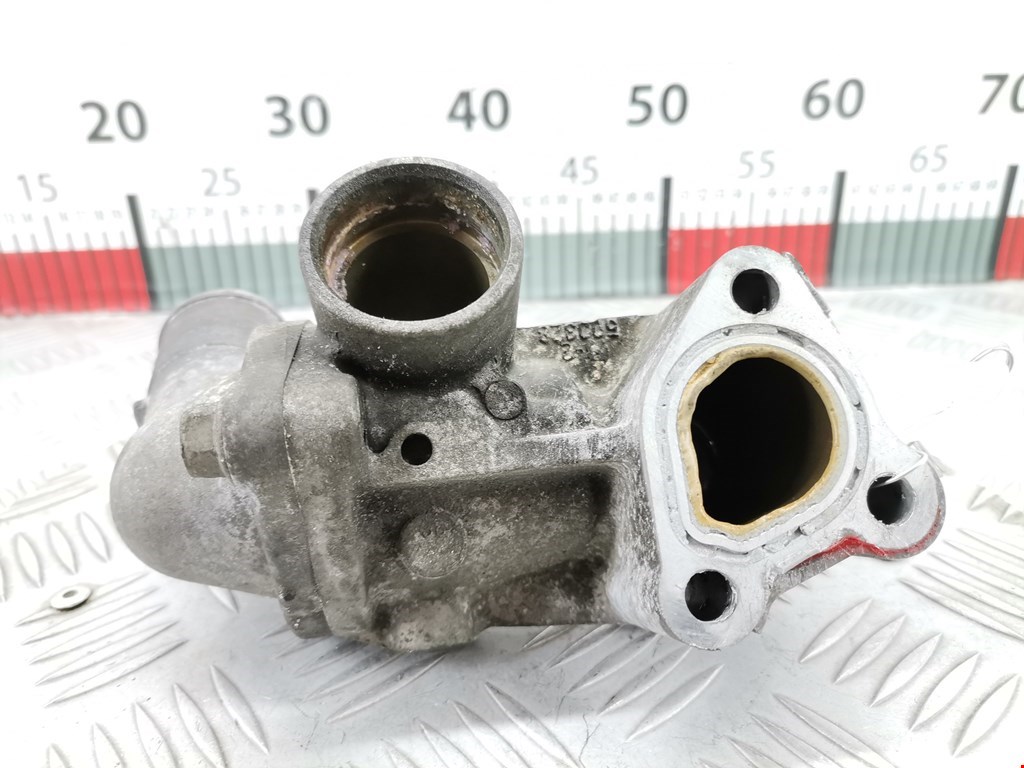 Корпус термостата MITSUBISHI Carisma 1995-1999